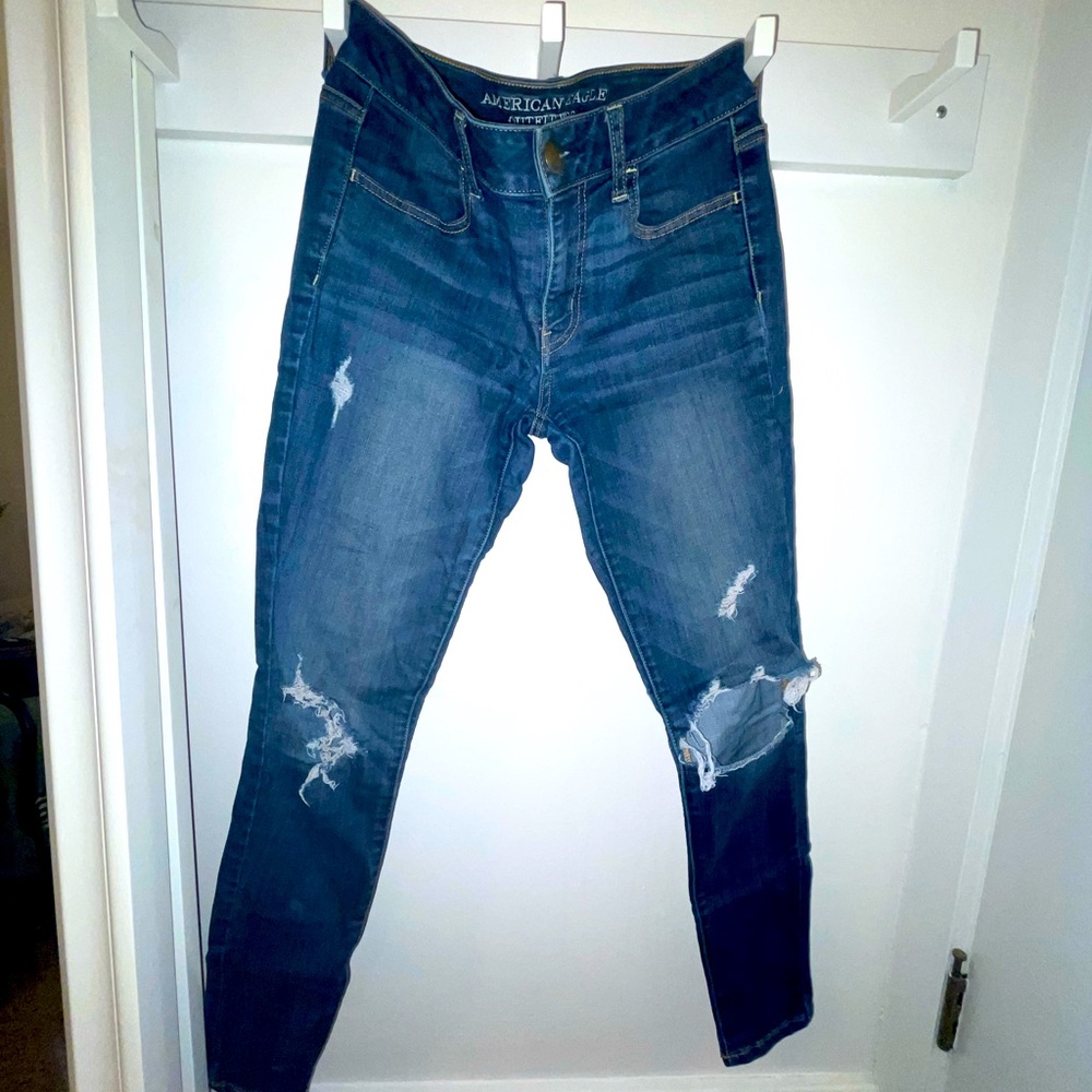American Eagle distressed jeggings, size 4